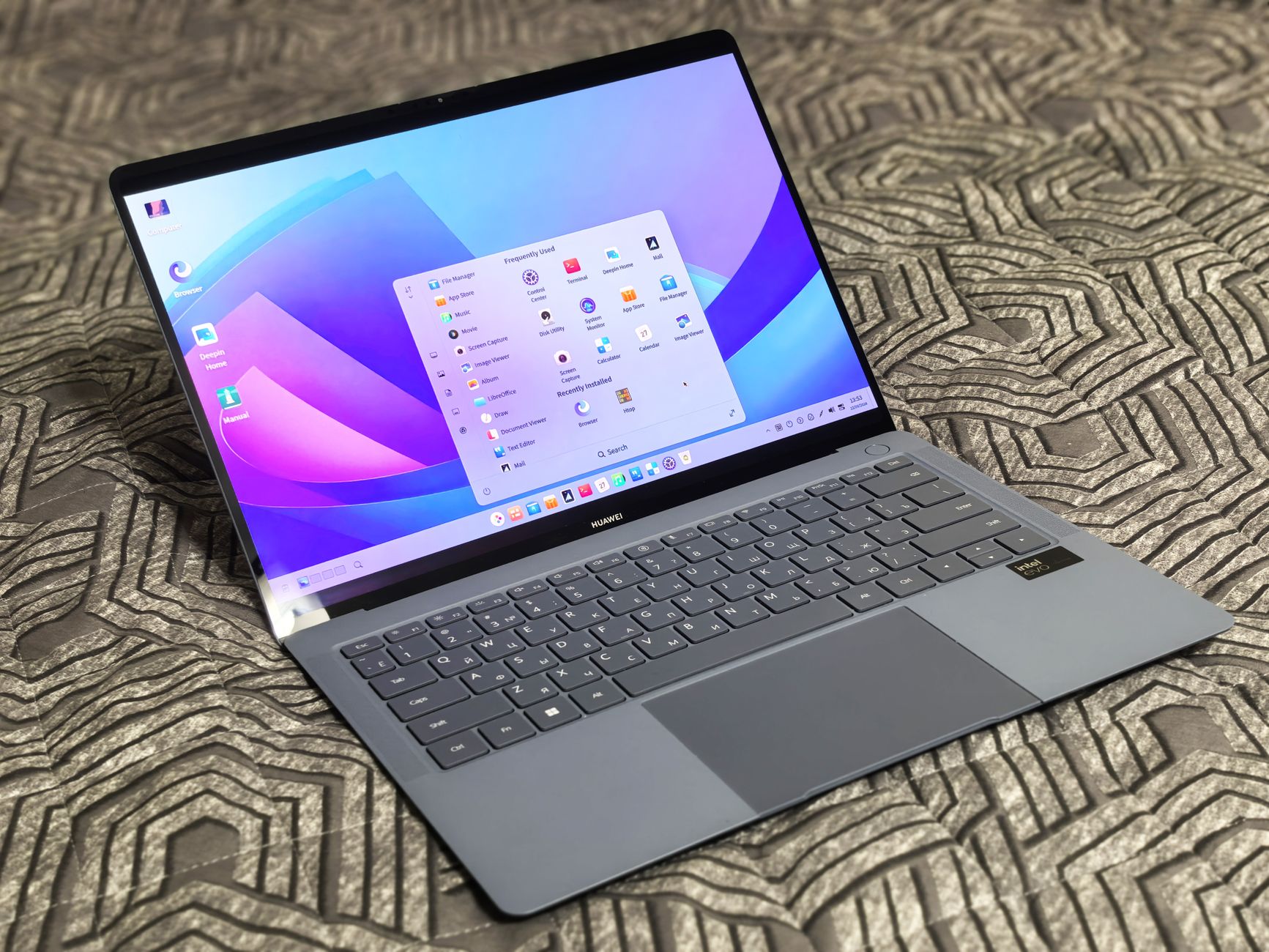 Surface Laptop Ultra review: The Best MacBook Pro Alternative